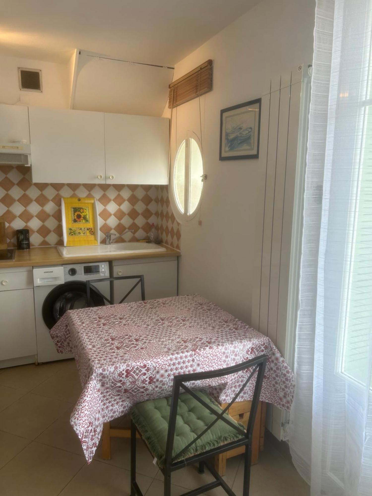 Appartement Centre Du Village Cassis Eksteriør bilde